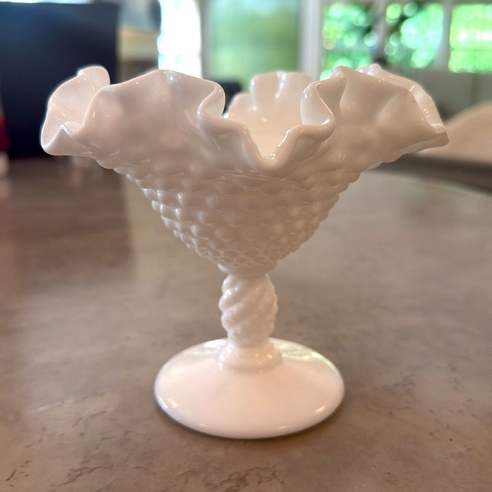 Small Antique White milk glass Ceramic Bowl